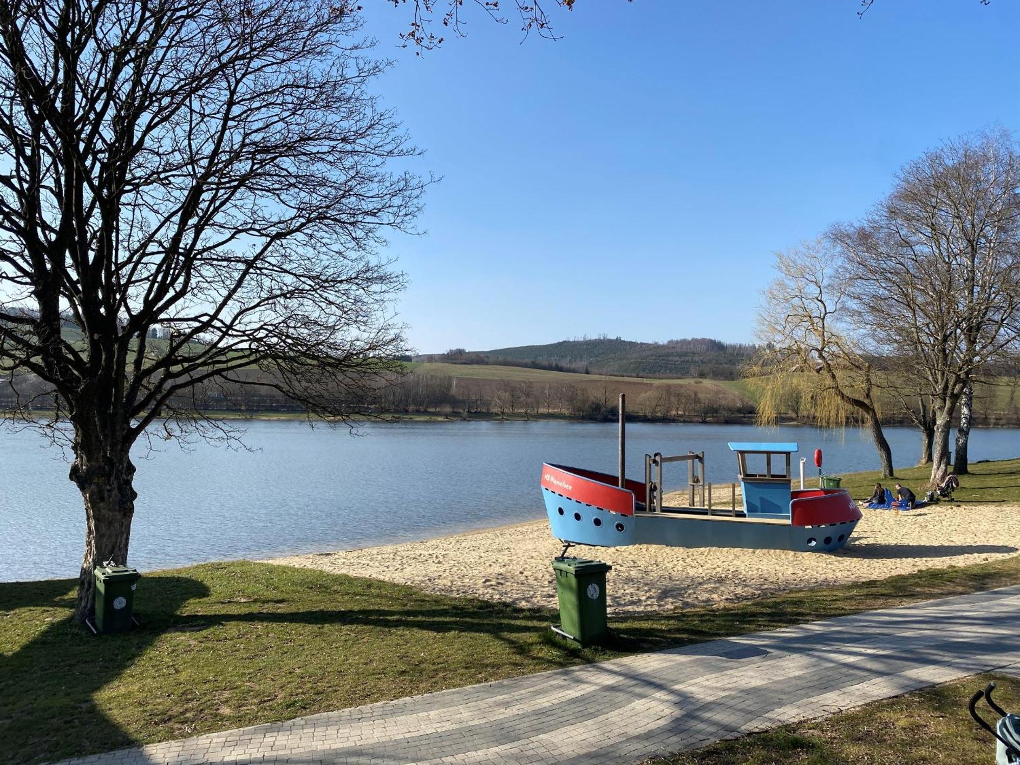 Ferienhaus Diemelblick Heringhausen Esterno foto